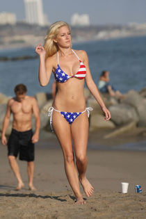 Public nudity photos from