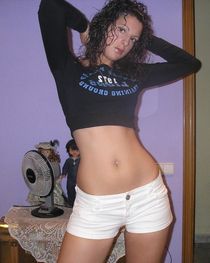 Jana Defi Naturally Big